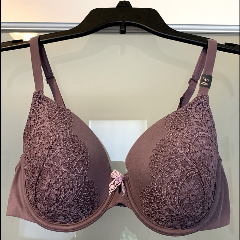 NWT Victoria Secret/Body by Victoria Bra 34D